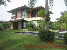 3 Beds House For Sale In East Pattaya-Horseshoe Point