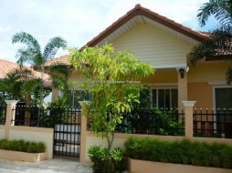 3 Beds House For Sale In East Pattaya-Classic Home 2