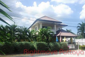 3 Beds House For Rent In East Pattaya-Pattaya Park Hill 2