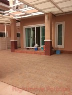 3 Beds House For Rent In East Pattaya-PMC Home 4