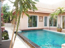 3 Beds House For Rent In East Pattaya-AD House
