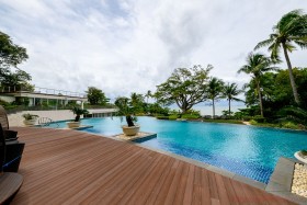 4 ห้องนอน คอนโด สำหรับขาย ใน วงศ์อมาตย์ - The Cove Pattaya