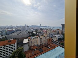 1 ห้องนอน คอนโด สำหรับขาย ใน พัทยากลาง - Edge Central Pattaya