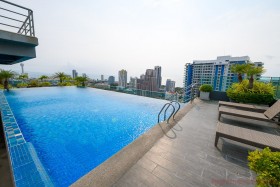1 Bed Condo For Rent In Pratumnak-The Point