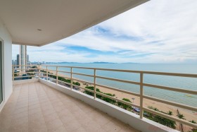 3 Beds Condo For Sale In Jomtien-View Talay 8