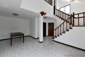 2 Beds House For Sale In East Pattaya-Not In A Village
