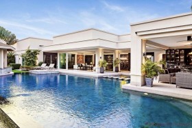 8 Beds House For Sale In East Pattaya-The Vineyards 1