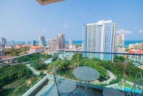 2 Beds Condo For Sale In Pratumnak-The Point