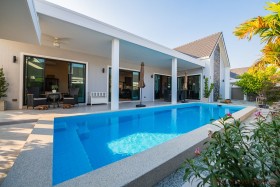 3 Beds House For Sale In East Pattaya-Parkside Pool Villas