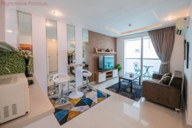 1 ห้องนอน คอนโด สำหรับขาย ใน จอมเทียน - Amazon Residence