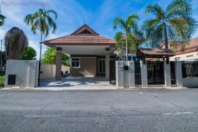 3 ห้องนอน บ้าน สำหรับขาย ใน พัทยาตะวันออก - Baan Sirisa16