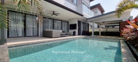 4 ห้องนอน บ้าน สำหรับขาย ใน พัทยากลาง - Zensiri Midtown Villas