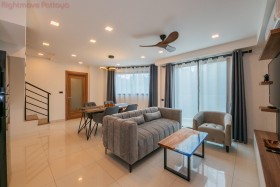 2 Beds Condo For Sale In Jomtien-Laguna Beach Resort 2