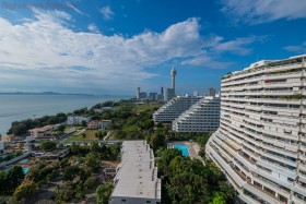 Studio Condo For Sale In Jomtien-View Talay 5 C