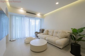 2 Beds Condo For Sale In Wongamat-Siam Penthouse 3