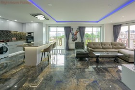 3 ห้องนอน คอนโด สำหรับเช่า ใน พระตำหนัก - Pattaya Hill Resort