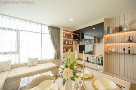 2 ห้องนอน คอนโด สำหรับขาย ใน จอมเทียน - Indeed Condo Pattaya