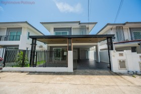3 ห้องนอน บ้าน สำหรับเช่า ใน พัทยาตะวันออก - Baan Pruksa Nara Jomtien